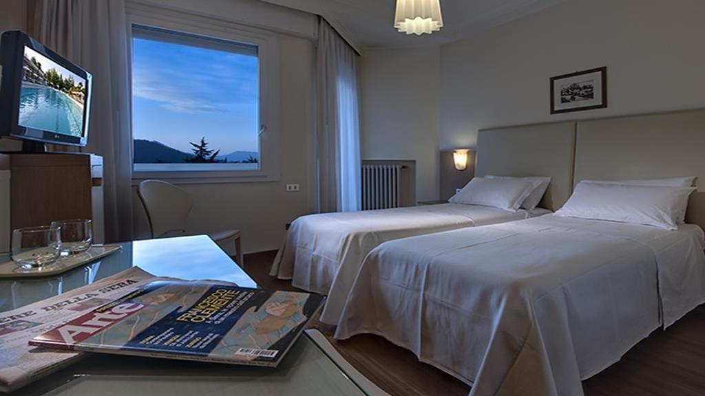 Continental Terme Hotel Монтегрото Терме Екстериор снимка